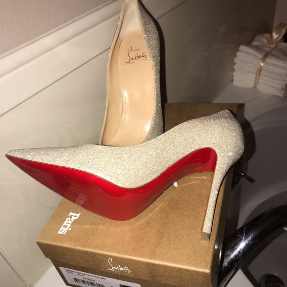 Christian Louboutins SOLD - Picture 4 of 6